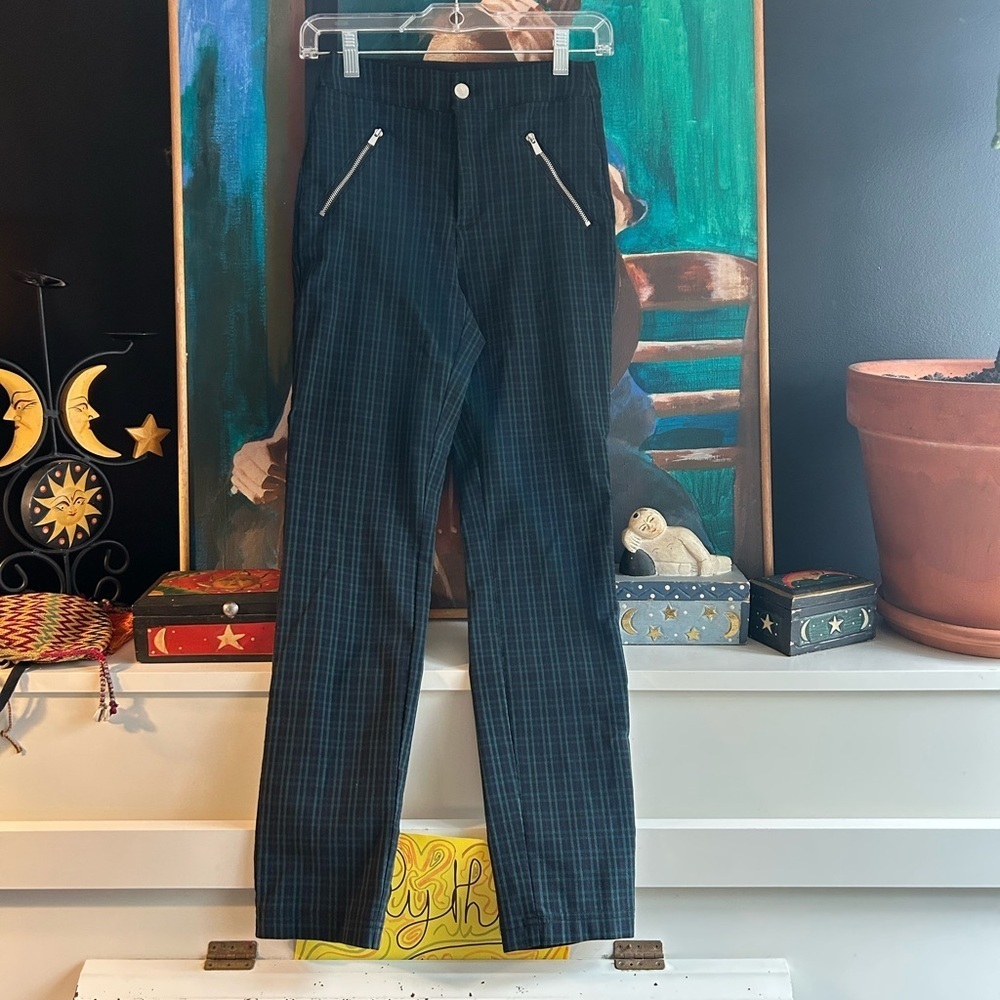 Plaid Straight-Leg Women's Pants - Black/Green